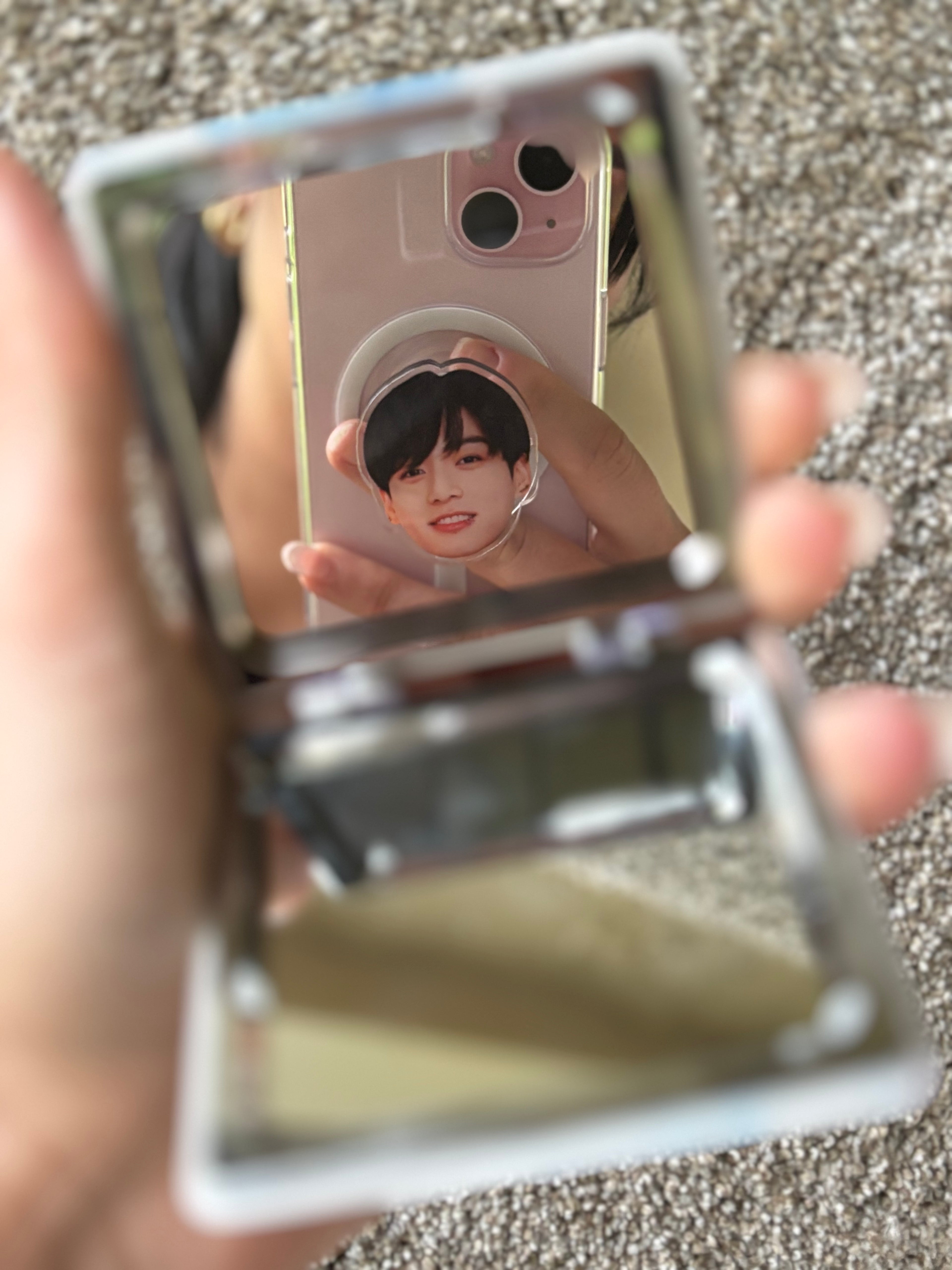 Mini Mirror – K-Pop